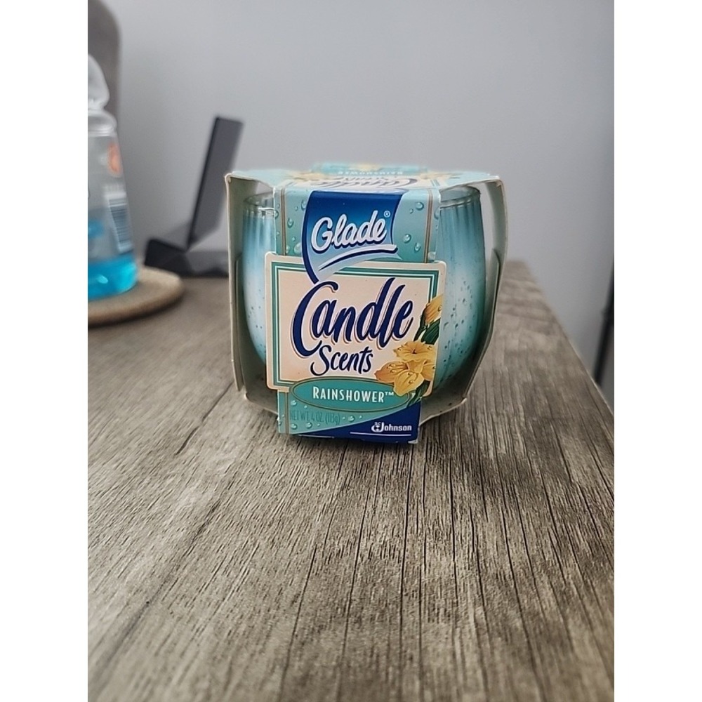New Vintage Glade Candle Scents Rainshower Glass Jar